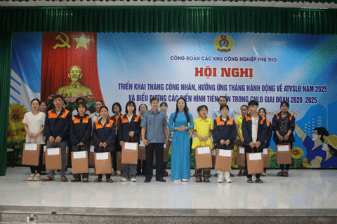 Công đoàn các Khu công nghiệp tổ chức Lễ phát động Tháng Công nhân và hưởng ứng Tháng hành động về An toàn, vệ sinh lao động năm 2025; biểu dương các điển hình tiên tiến trong CNLĐ giai đoạn 2020- 2025.