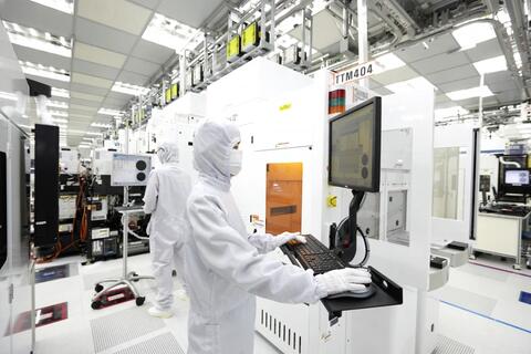 Hàn Quốc sẽ vượt Đài Loan về sản xuất chip vào năm 2032