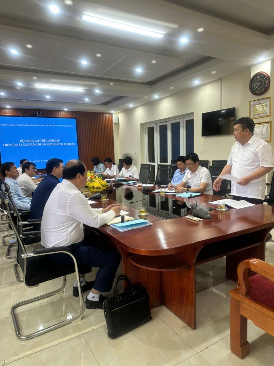 HỘI NGHỊ BA BAN QUẢN LÝ CÁC KCN HÒA BÌNH – PHÚ THỌ - VĨNH PHÚC VỀ THỐNG NHẤT XÂY DỰNG ĐỀ ÁN HỢP NHẤT 3 CƠ QUAN
