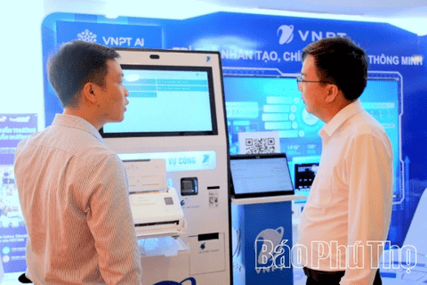 Phú Thọ ghi nhận hiệu quả bước đầu ứng dụng trí tuệ nhân tạo (AI) hỗ trợ giải quyết thủ tục hành chính công